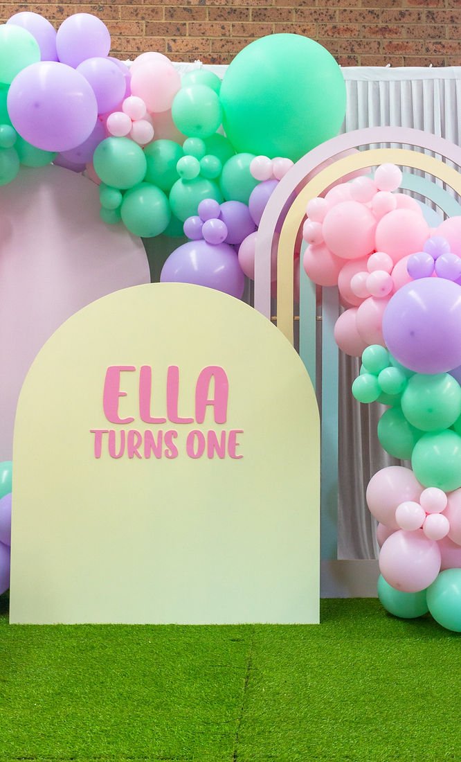 9920e0_7b0c24144513443a88e6d2398a9f4187mv2.jpg Pastel Yellow Arch - Image 1