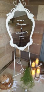 Short White Easel - Image 2